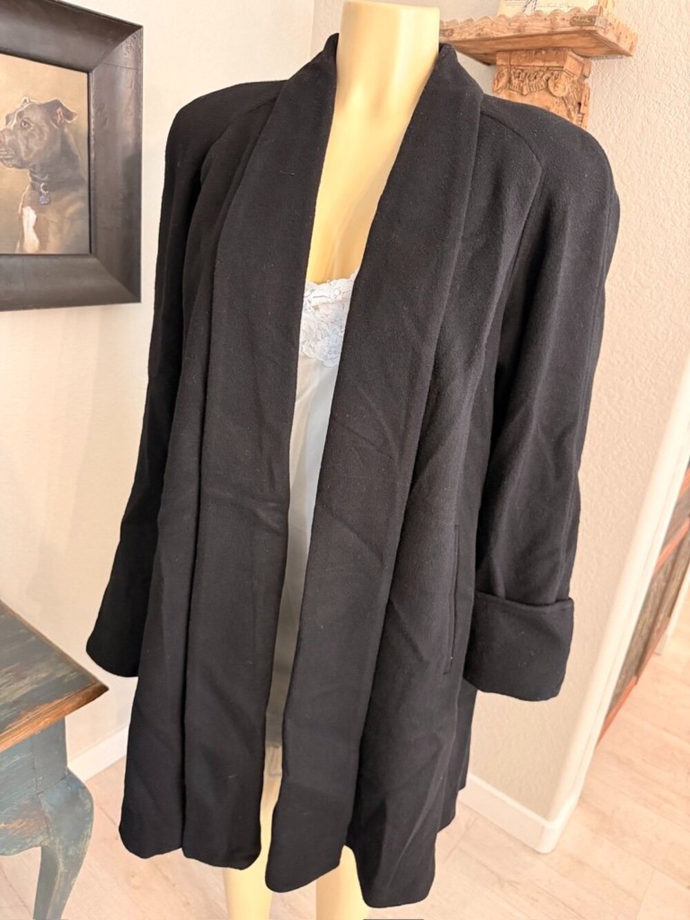 100% Pure Wool MADE IN THE USA COAT w/ Shoulder Pads No Button Closure